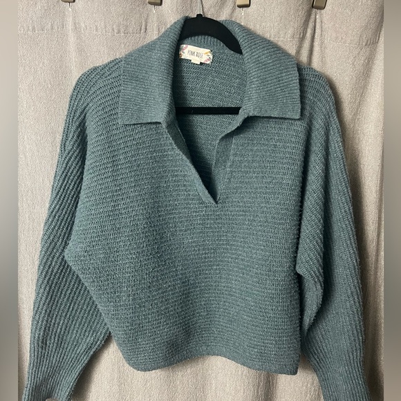 Collared Sweater - Picture 2 of 4